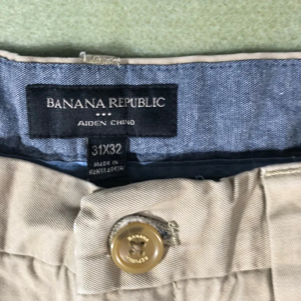 Banana Republic Aiden Chino Men 31x32 British Khaki Slim Fit Cotton Pants 934457